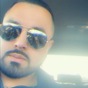 Meet your Posher, Hector